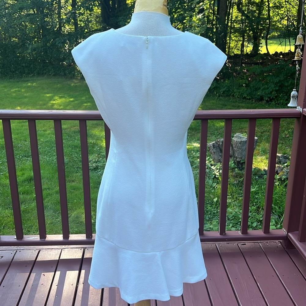 New! Club Monaco SZ 6, off white /blanc wikendah dress. - Picture 5 of 10